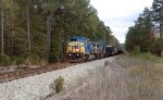 CSX 7700 leads 7895 northbound